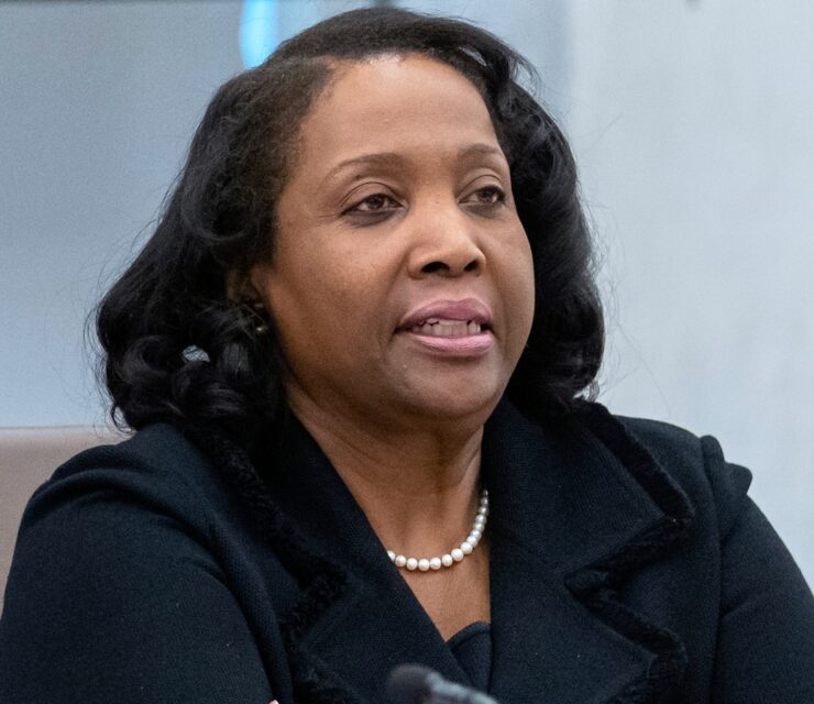 Fed Governor Lisa Cook will sue Trump to keep her job, lawyer says | World News BBM JOBS