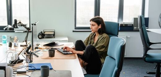 Einsamkeit: Fühlen Sie Sich Beim Arbeiten Einsam? Hilv was