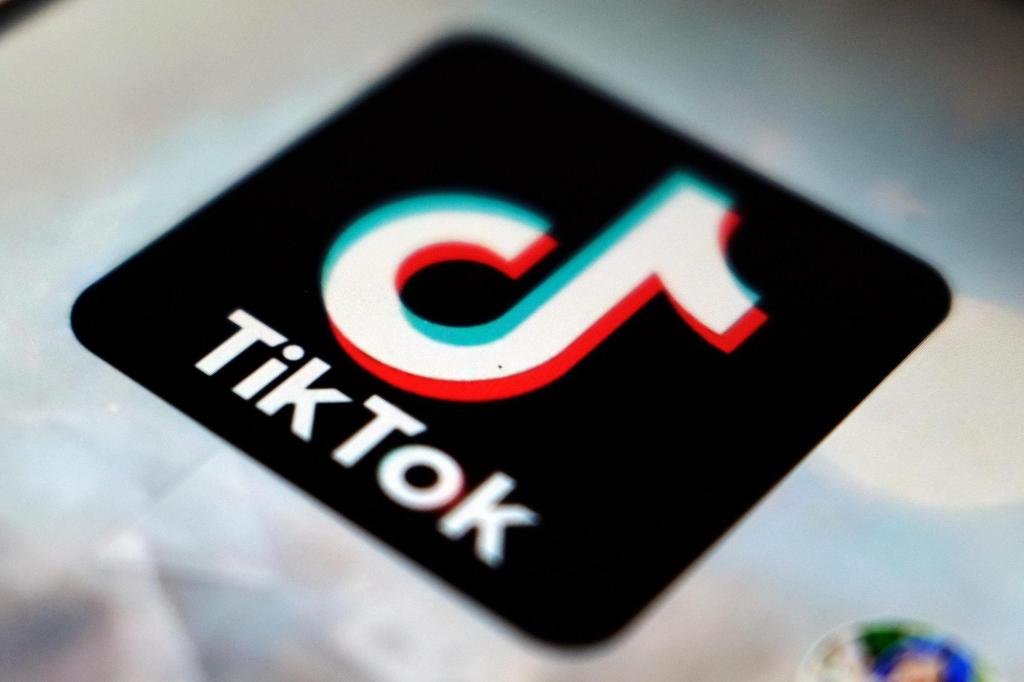 Trump reveals that Murdoch and Dell can participate in Tiktok Deal - Orlando Sentinel