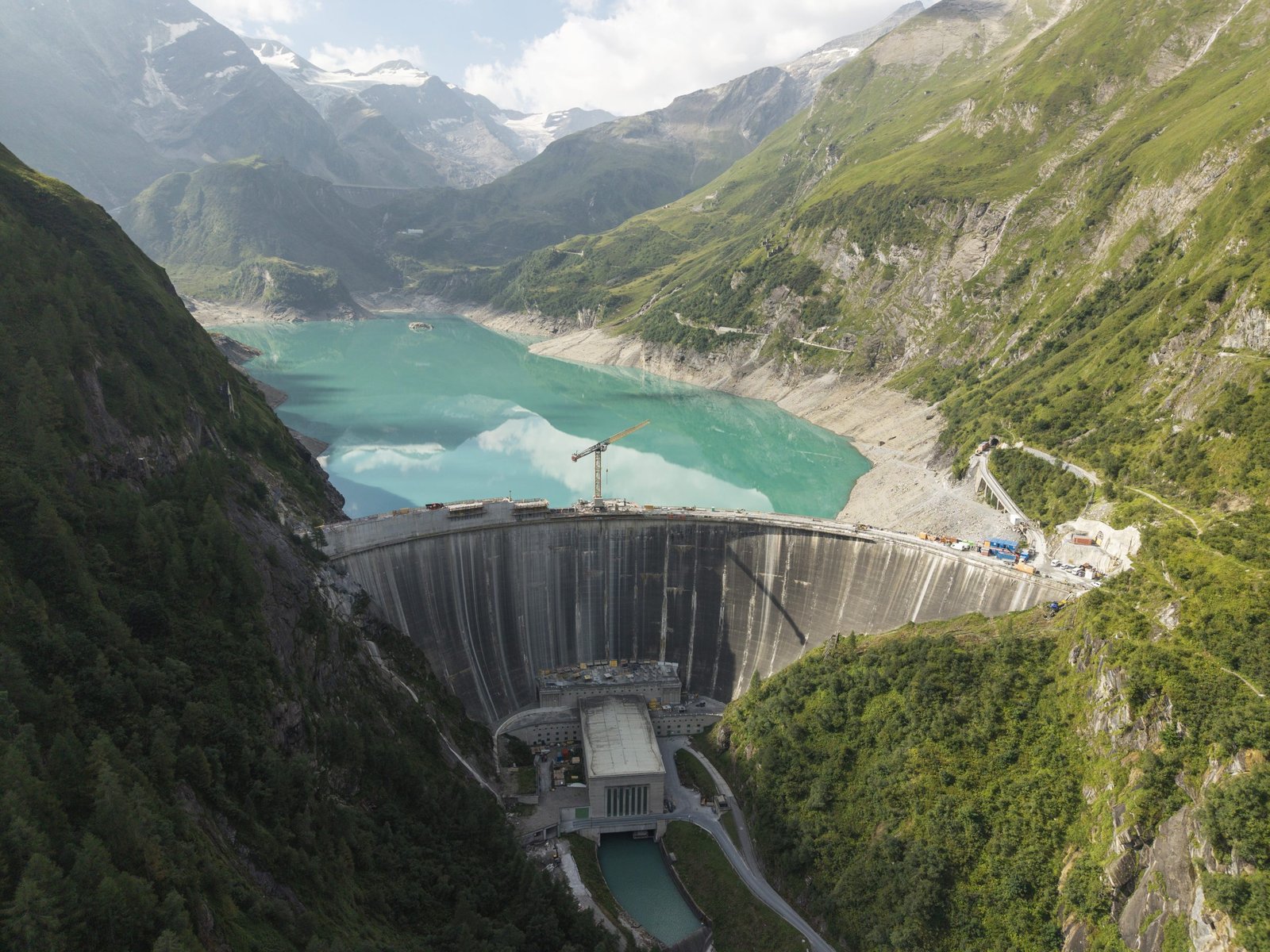 Doka deals with extremist Alpine conditions to build the future of energy in Europe