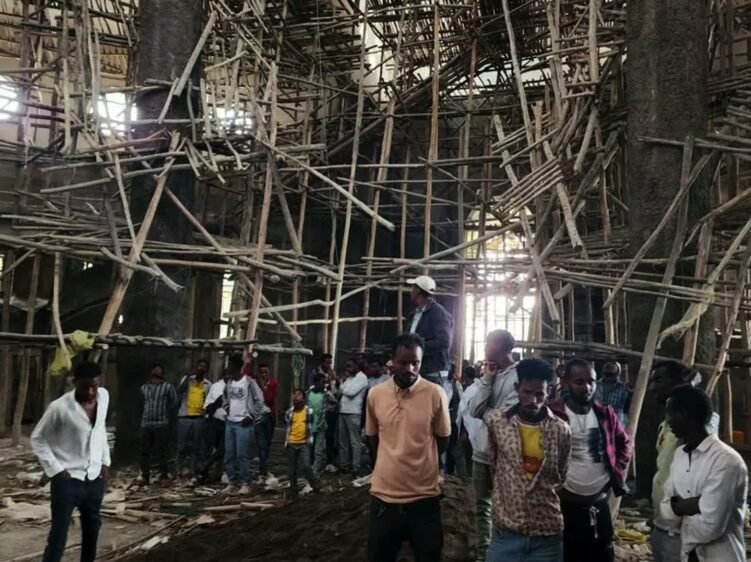 The collapse of the Ethiopia Church kills at least 30